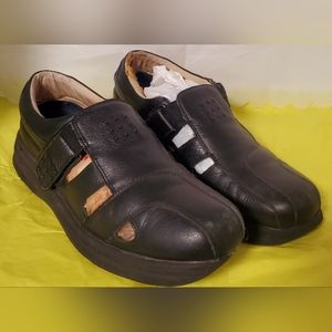 Hoopoe Leather Men's Sandals